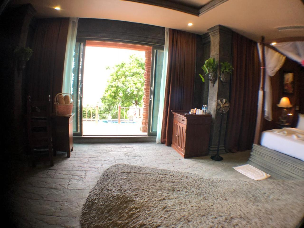 Le Palais Hotel Haad Rin Exterior photo